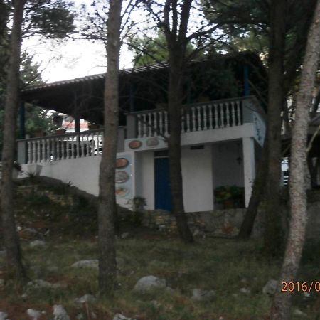 דראגה Apartments Meni מראה חיצוני תמונה